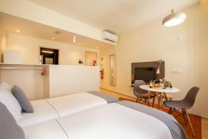 Feel Porto Codeçal Apartments