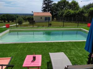 Maisons de vacances M. Clemenceau - Les Maisonnettes De La Maneliere : photos des chambres