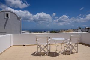 Wisteria Apartments Santorini Greece