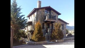 Stone Challet next to Arachova Parnassos Greece