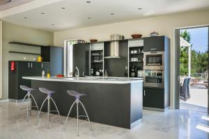 Aloni Villa - Contemporary Villa with Private Pool & Sea Views, Fiskardo