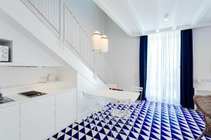 Maison Blu - Intimate GuestHouse