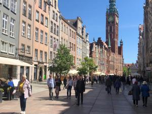 Dluga Street Apartment near Neptun Gdansk