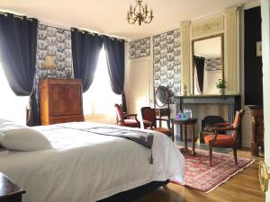 B&B / Chambres d'hotes Castel Saint-Leonard : photos des chambres