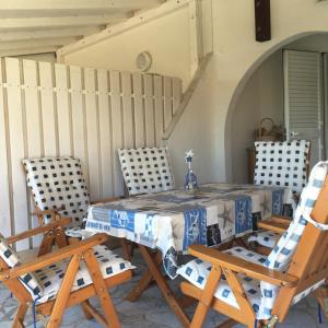 Apartment Behin