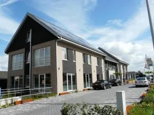 奥托斯酒店 - 贝拉克尔