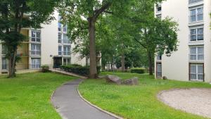 Appartements STUDIO en face de la foret de FONTAINEBLEAU : photos des chambres