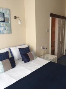 Marlow Lodge