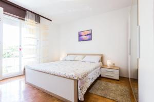 Nina Apartment