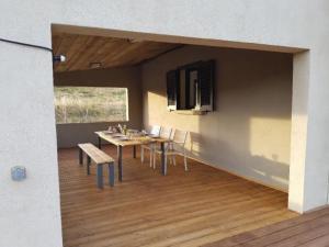 Entre mer et montagne, en plein maquis