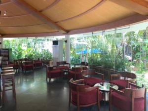 Sunrise furrama villa