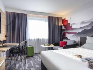 Hotels Novotel Annecy Centre Atria : Chambre Double Classique avec 1 Lit Double et Canapé