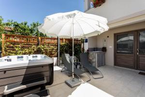 Relax Village Home Mare 