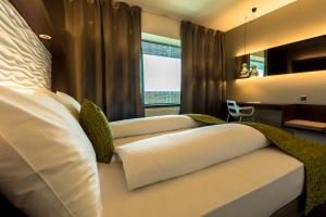 Airport Hotel Basel - Convenient & Friendly