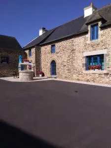 La petite maison bleue - Lopérec
