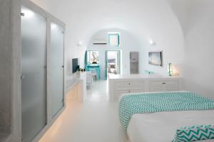 Dreams Luxury Suites Santorini Greece