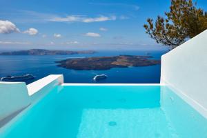 Dreams Luxury Suites Santorini Greece