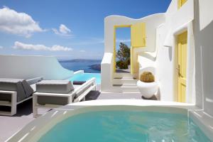 Dreams Luxury Suites Santorini Greece