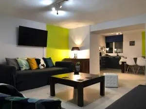 Contemporary Farmhouse with BBQ in North Evia - Néos Pírgos