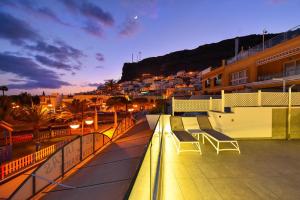 Mogan Beachfront apartment V&L by VillaGranCanaria