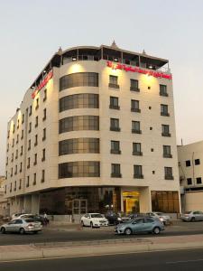 Bateel Suits for Furnished Apartments