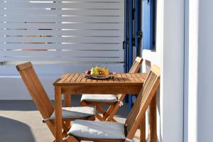 21 luxury apartments Paros Greece