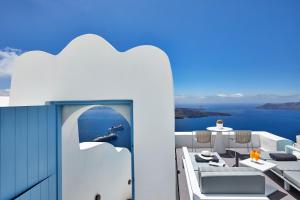 Dreams Luxury Suites Santorini Greece