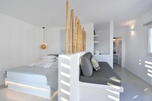 21 luxury apartments Paros Greece