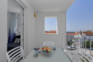 Studio Apartment with Sea View room in Apartments Strada Tučepi