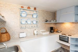 Albatross Holiday Apartments Tinos Greece