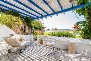 Albatross Holiday Apartments Tinos Greece
