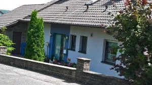 Ferienwohnung-Anja - Erbenhausen