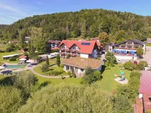 Hotel & Gasthof Zur Linde - Кіпфенберґ