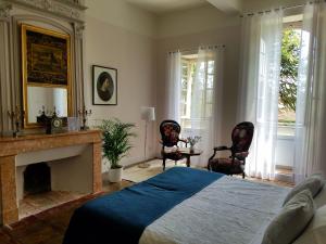 B&B / Chambres d'hotes Oh, le chateau! : photos des chambres