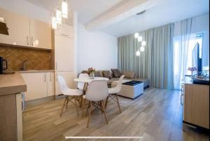 LaNi Lux View with Swimming Pool