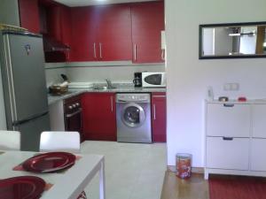 TORRE de la FUENTE AprtoVistas Piscina Parking