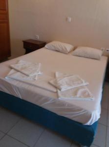 Apartment with Garden View room in Parasporos Village