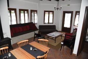 Karpofora Traditional Guesthouse Pelion Greece