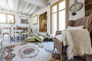 Kallirroe Master Villa with Sea View and Pool