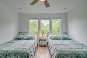 2 Rooftops Movie theater 20 guests - Luxury Downtown views 2 miles from Broadway