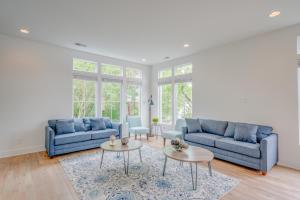 2 Rooftops Movie theater 20 guests - Luxury Downtown views 2 miles from Broadway