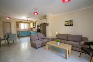 Nijay Apartments No 3 De-lux Size 76 Sq Mtrs Meganisi Greece