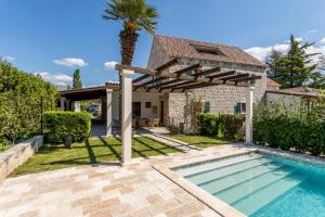 Villa Draga Paradise pool villa in Split