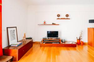 Fantastic Seaside Family Apartment with Pool