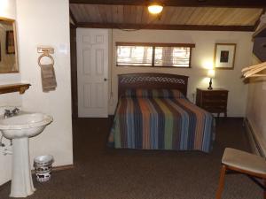 Arizona Mountain Inn & Cabins