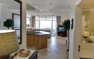 302 Oyster Schelles - by Stay in Umhlanga