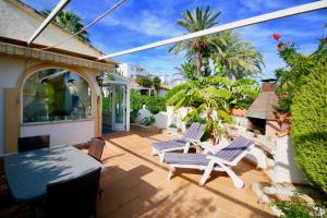 Puerto Azul 5 by CARLOSFERIEN