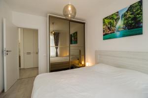 Schiller Apartment 57 - Free private parking