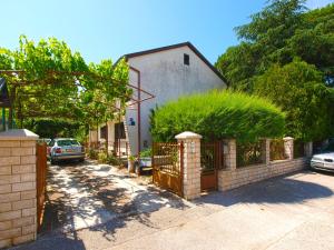 Apartment Milorad 786