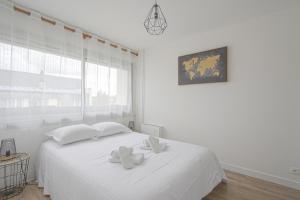 Appartements APPARTEMENT MODERNE A CAEN POUR 4 PERSONNES : photos des chambres